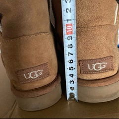 UGG 24.0cm ムートンブーツの画像
