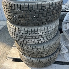 タイヤホイールスタッドレス175/65r14
の画像