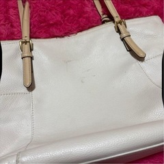 MICHEAL KORSトートバッグの画像