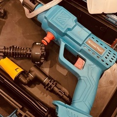 【取引早い方優先：美品】コードレス高圧洗浄機（マキタバッテリー互換)）の画像