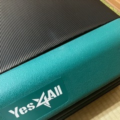 ステップ台とバランスボールのセットの画像