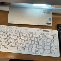 テレビ兼パソコン VALUESTAR N VN770（出荷時状態）の画像