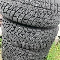 MICHELIN スタッドレスタイヤ　4本の画像