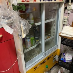 冷蔵ショーケース譲って欲しいです