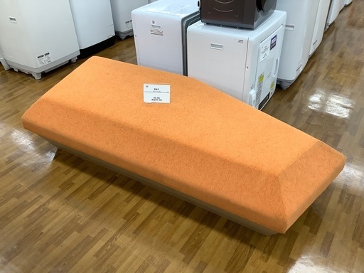 90分の無料軽トラック貸出サービス！長椅子のご紹介です