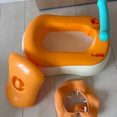 Combiトイレ補助便座の画像
