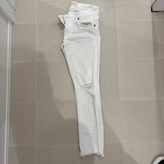 ‼️白スキニー‼️の画像