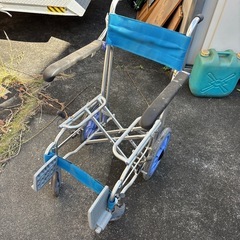 車椅子 折り畳みの画像