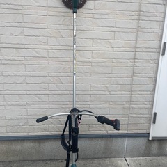 マキタ芝刈り機(本体のみ)の画像
