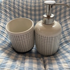 IKEA ディスペンサーセットの画像