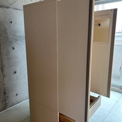 ２つあります！中古ワードローブ の画像