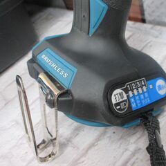 makita マキタ TD173D インパクトドライバ フルセット 中古品 美品 バッテリー×2 充電器 【ハンズクラフト宜野湾店】の画像