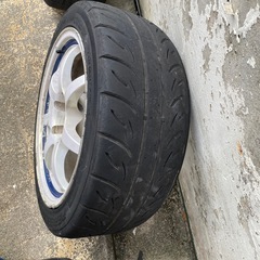 社外タイヤホイールの画像