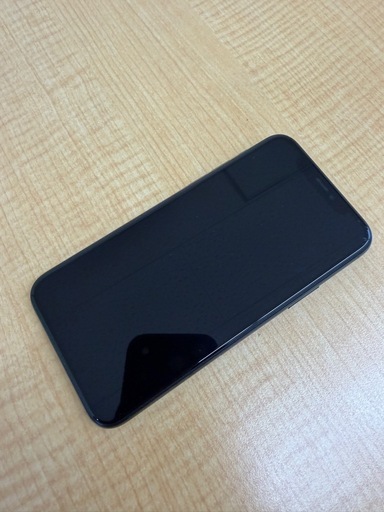 iPhone 11 PRO  
64GB