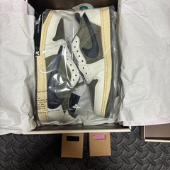 Travis Scott × Nike1 Low "Reverse Olive"の画像