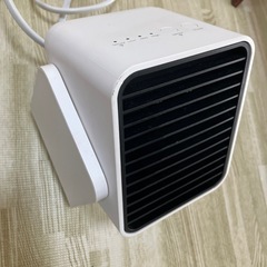 コンパクト　セラミックひーたヒーターの画像