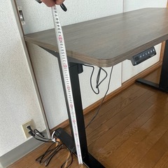 FLEXISPOT　電動昇降デスクの画像