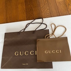 GUCCI紙袋
の画像