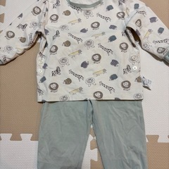 【決定】(3枚セット)長袖パジャマ　80〜90の画像