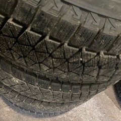 215/70/16タイヤホイール４本セットBLIZZAK DM-V2の画像
