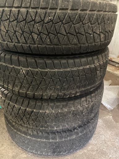 215/70/16タイヤホイール４本セットBLIZZAK DM-V2