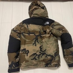 ノースフェイス　バルトロ　迷彩 Lサイズ　美品！の画像