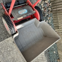 芝刈り機　手動の画像