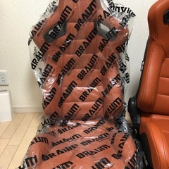 希少！！ BRAUM レーシング セミバケットシート キャメル  2脚セットの画像