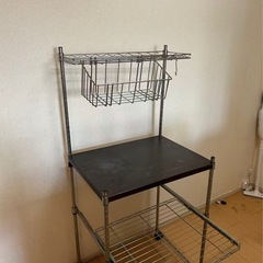 スチールラックの画像