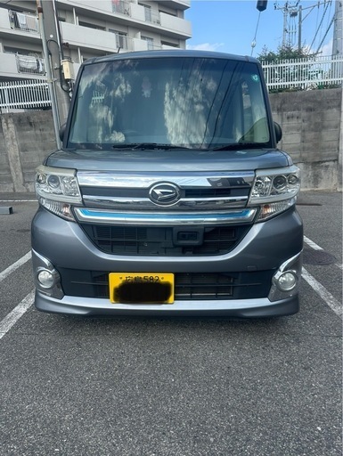 ダイハツ　タントカスタムLA600s