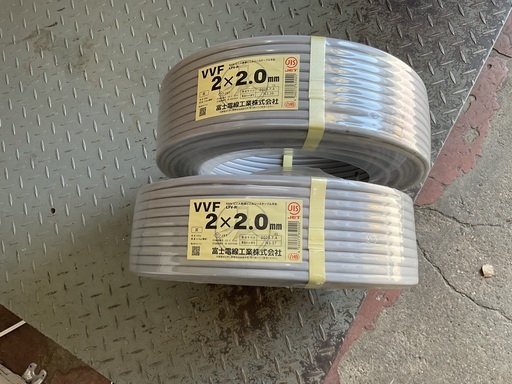 富士電線　VA 2mm2芯　100m 新品　2巻セット　送料込み