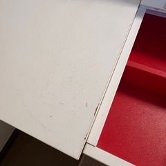 IKEAのドレッサーの画像