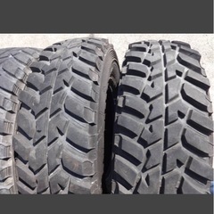 ダンロップタイヤ 
MT-2 245/75/r16の画像