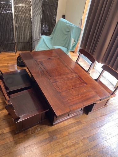 ダイニングテーブル　椅子4脚付