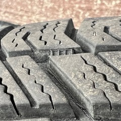 【アルミ製ホイール】中古スタッドレスタイヤ付き   ホイールの画像