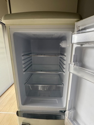アイリスオーヤマ ✴︎ レトロ 冷凍冷蔵庫