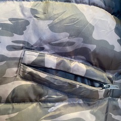 迷彩柄　ダウンMサイズ　の画像