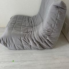 トーゴソファの画像