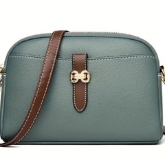 グリーンショルダーバッグの画像