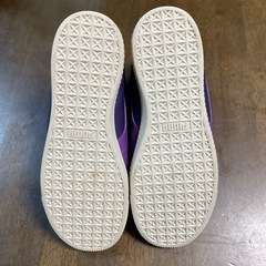 PUMA  23.5センチの画像