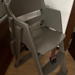 ベビーチェアの画像