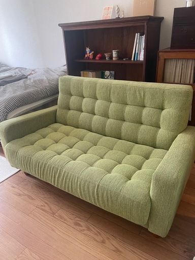 ライトグリーン　　2人掛けソファ