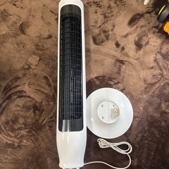 日立縦型扇風機スリムファン　の画像