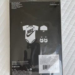 【新品】NIKE ベビー　ロンパース　0〜6ヶ月用の画像