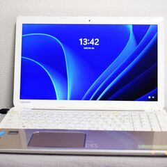TOSHIBA高性能CPUCorei7最新Windows11メモリ12GB高速SSD240GBWifi接続可能カメラ内蔵の画像
