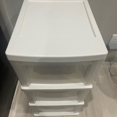 3段し収納ケースの画像