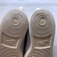 ナイキNIKEキッズスニーカー23㎝ホワイトの画像