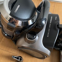 掃除機　東芝　TOSHIBA サイクロン式　ジャンク品の画像