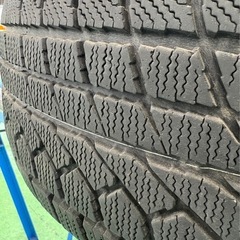 スタッドレスタイヤ　4本ホイールセット　の画像