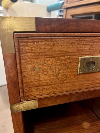 売約済み　アンティーク調キャビネット 真鍮パーツ付き / Antique Style Cabinet with Brass Fitti
